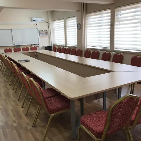 Hotell Uluirmak Uygulama Oteli