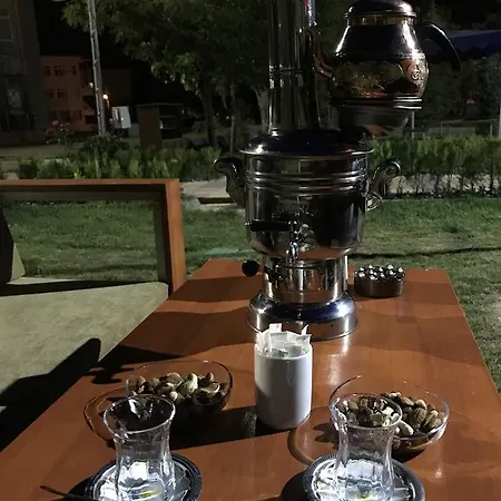 Hotell Uluirmak Uygulama Oteli *