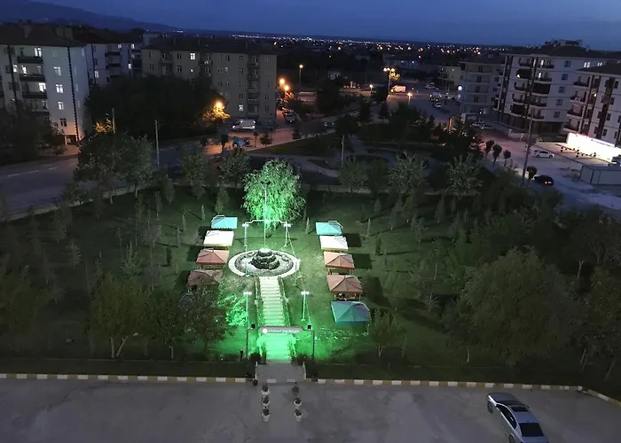 Uluirmak Uygulama Oteli * Askaray