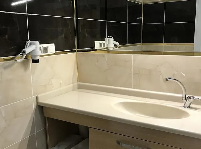 Hotel Uluirmak Uygulama Oteli