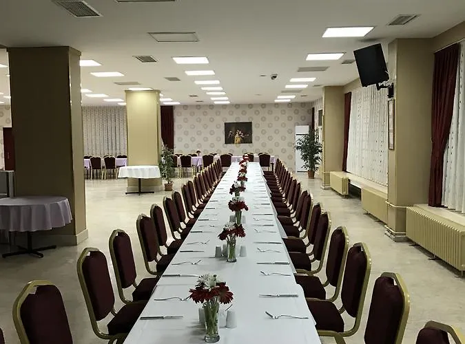 Uluirmak Uygulama Oteli Askaray