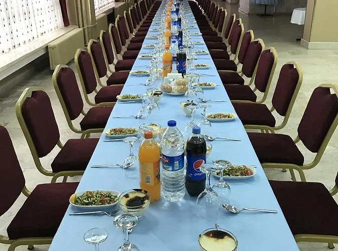 Uluirmak Uygulama Oteli *