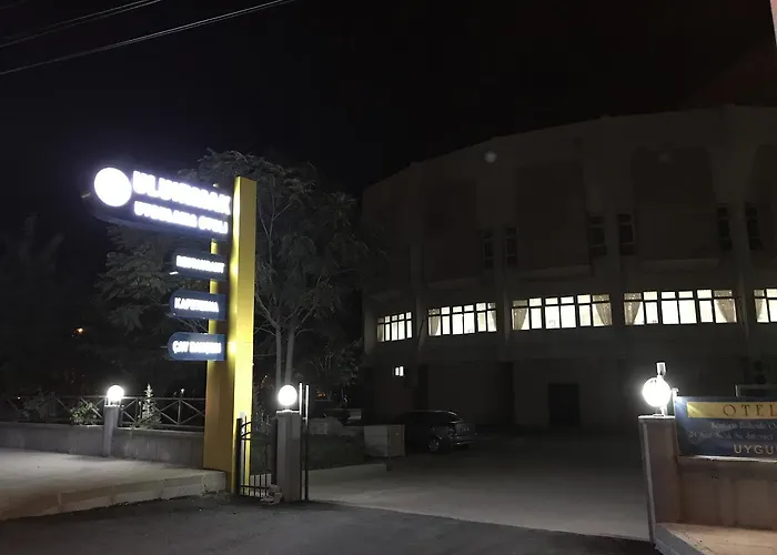Uluirmak Uygulama Oteli Hotel *