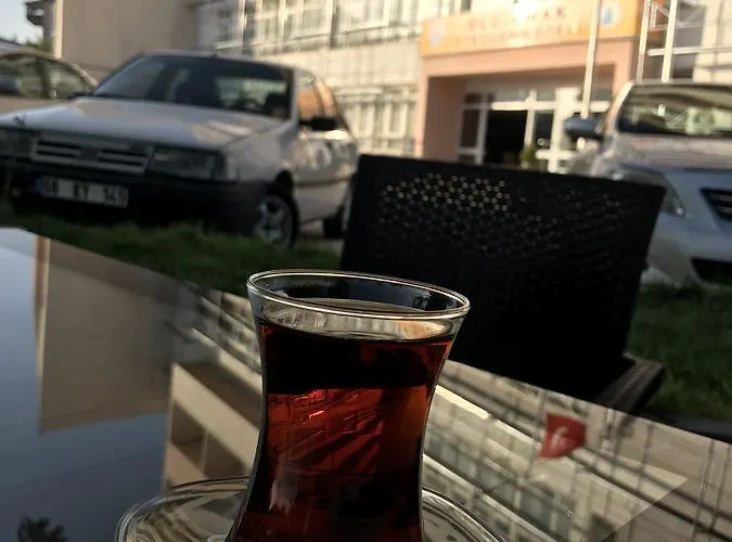 Uluirmak Uygulama Oteli *