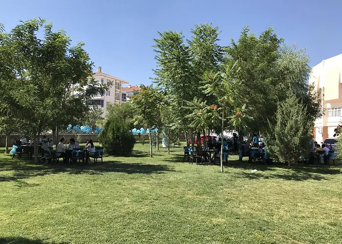 Uluirmak Uygulama Oteli *