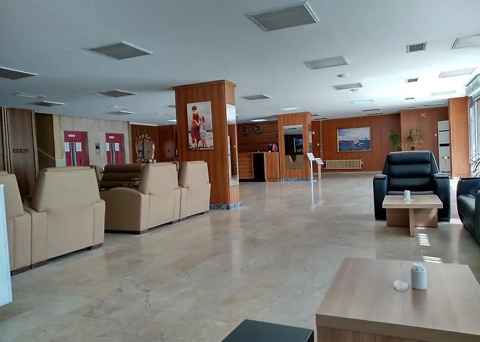Uluirmak Uygulama Oteli Hotel Askaray