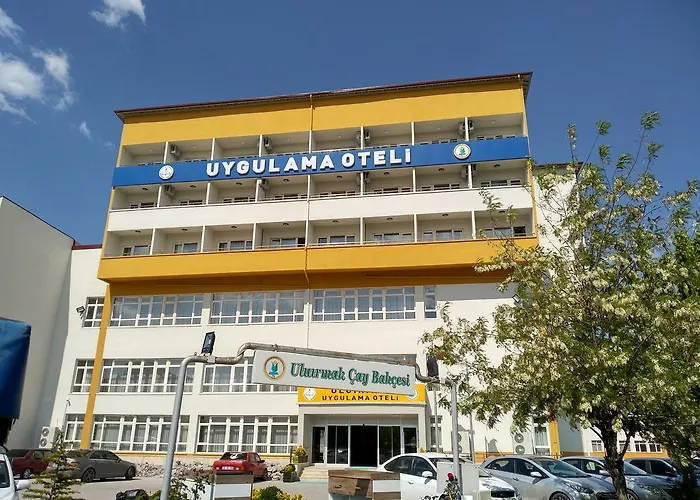Hotel Uluirmak Uygulama Oteli *